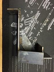 TOE JACK DOWN AND DIRTY BUT IT WORKS LIKE A CHARM FOR LIFTING A LATHE!!-image.jpg