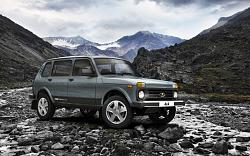 Tofalar T1000 all-terrain tracked vehicle - video-1549542330_4x4_5d_shutterstock_113204485_.jpg