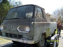 TruckBuilds.net: 1962 Ford Econoline Pickup by lectricman-econolinepickup1.jpg