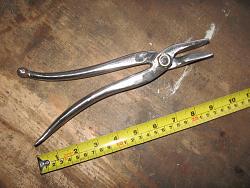 Click image for larger version.&nbsp;

Name:	knoba-hot-tongs-03.jpg&nbsp;
Views:	287&nbsp;
Size:	101.7 KB&nbsp;
ID:	24061