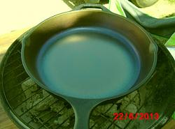 Virtually Non stick cast iron cookware-cimg6668c.jpg