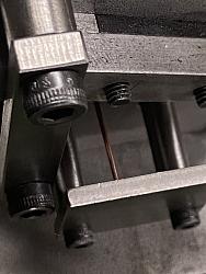 wire cutting guillotine-img_4468.jpg