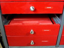 WOODEN CABINET NESTED IN AN IRON TABLE-dsc08469.jpg