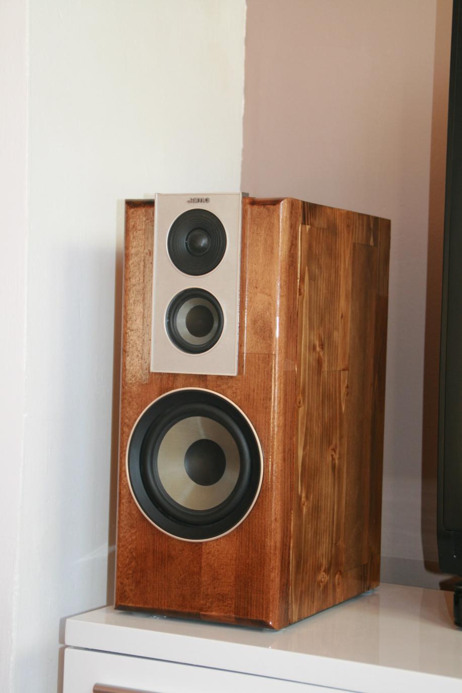Speaker