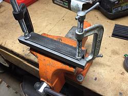members/bruce-desertrat/albums/magnetic-v-block-vise-jaw/20867-jig-cut-initial-groove-hacksaw.jpg