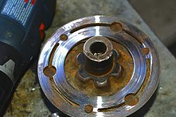 members/gord/albums/clutch/5839-dsc5739-copy-both-clutch-plates-had-rust-pits-bumps-made-creep-little-under-no-load-so-put-them-lathe-took-just-enough-off-remove-scale-bumps-not-affect-clutch-plate-clutch-plate-clearance-disengaged-mod.jpg