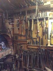 members/philip-davies/albums/philip-s-backyard-forge/6591-some-my-hammers-tongs-drifts.jpg