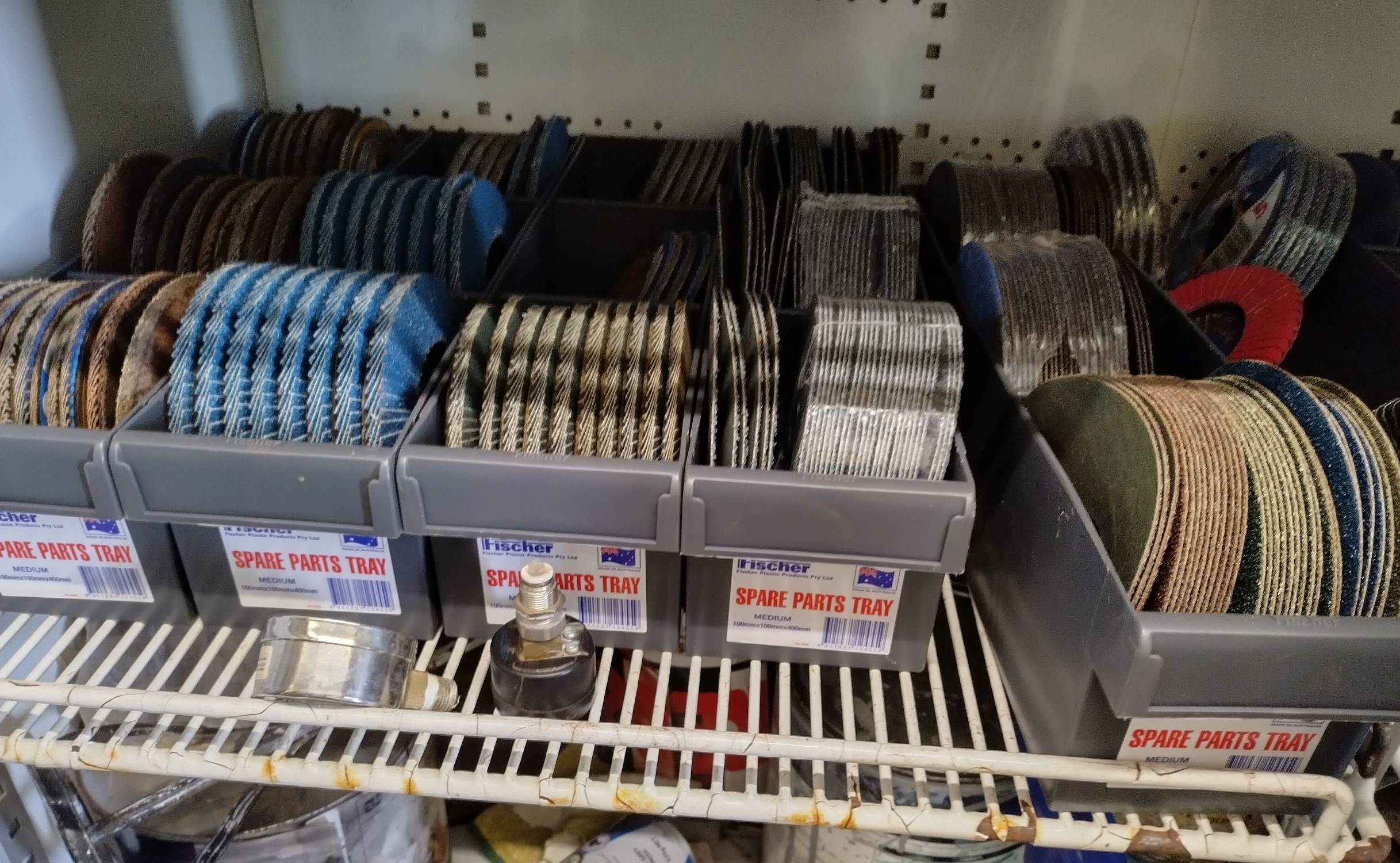 Abrasives Cupboard 6 Shttps://www.homemadetools.net/forum/album.php?albumid=275&attachmentid=44288