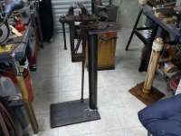 Post Vise Stand