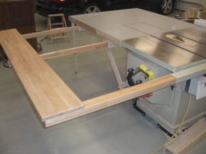 Extending Table Saw Wing