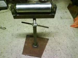 Roller Stand for Metal Saw