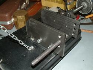 Table Saw Movable Vise Jaw