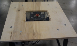 Homemade Routing Table - HomemadeTools.net