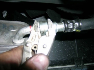Power Steering Hose Disconnection Tool