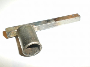 Timing Cover Bolt Tool