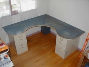 Wraparound Desk
