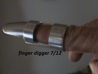 Finger Digger