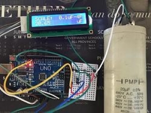 Capacitor Tester