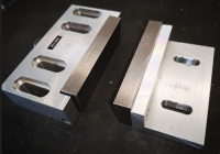 Two-Part Milling Vise