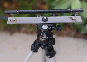 Tripod-Mounted Roller Stand